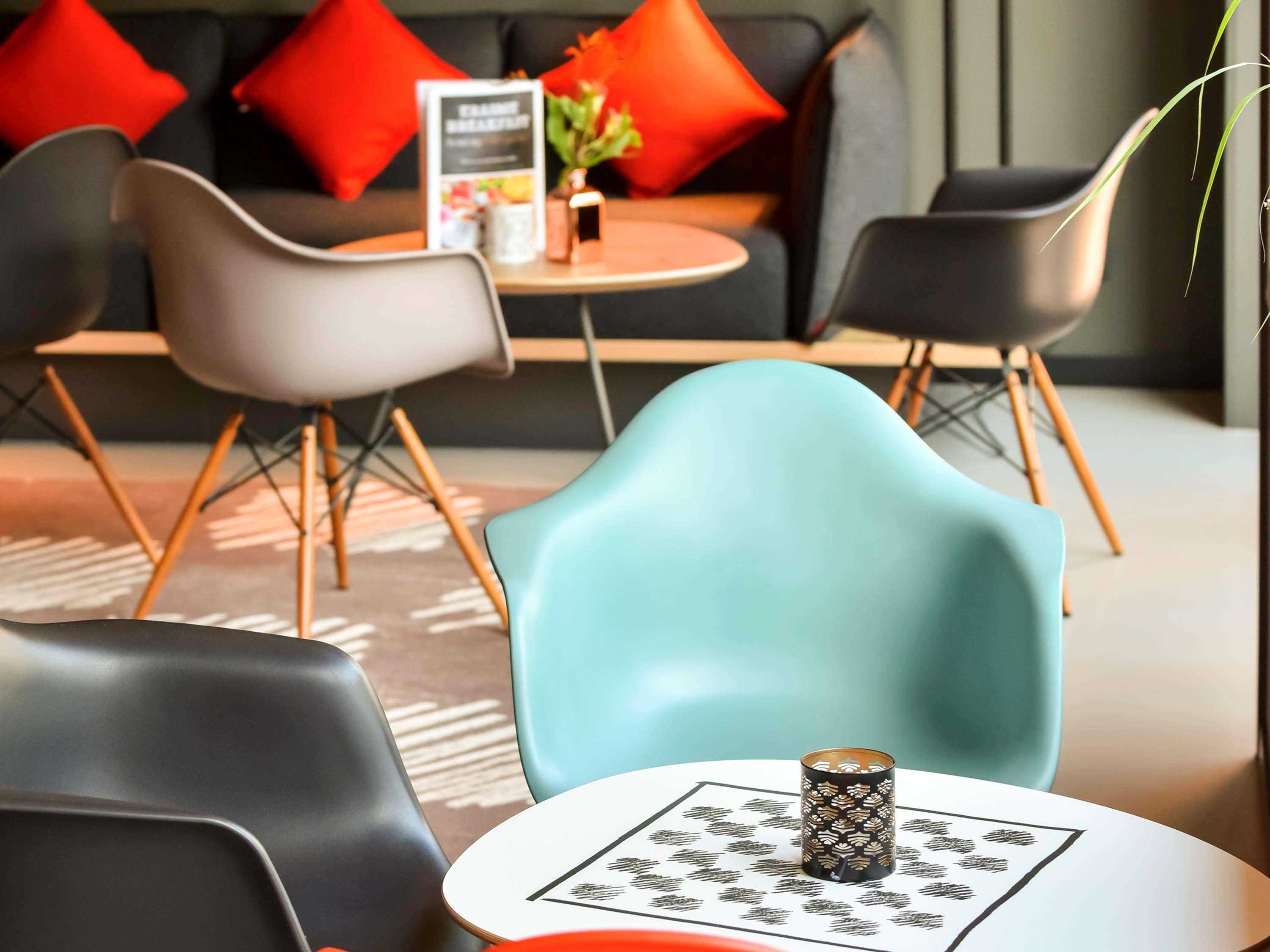 Ibis Brussels Erasmus Hotel Anderlecht Bagian luar foto