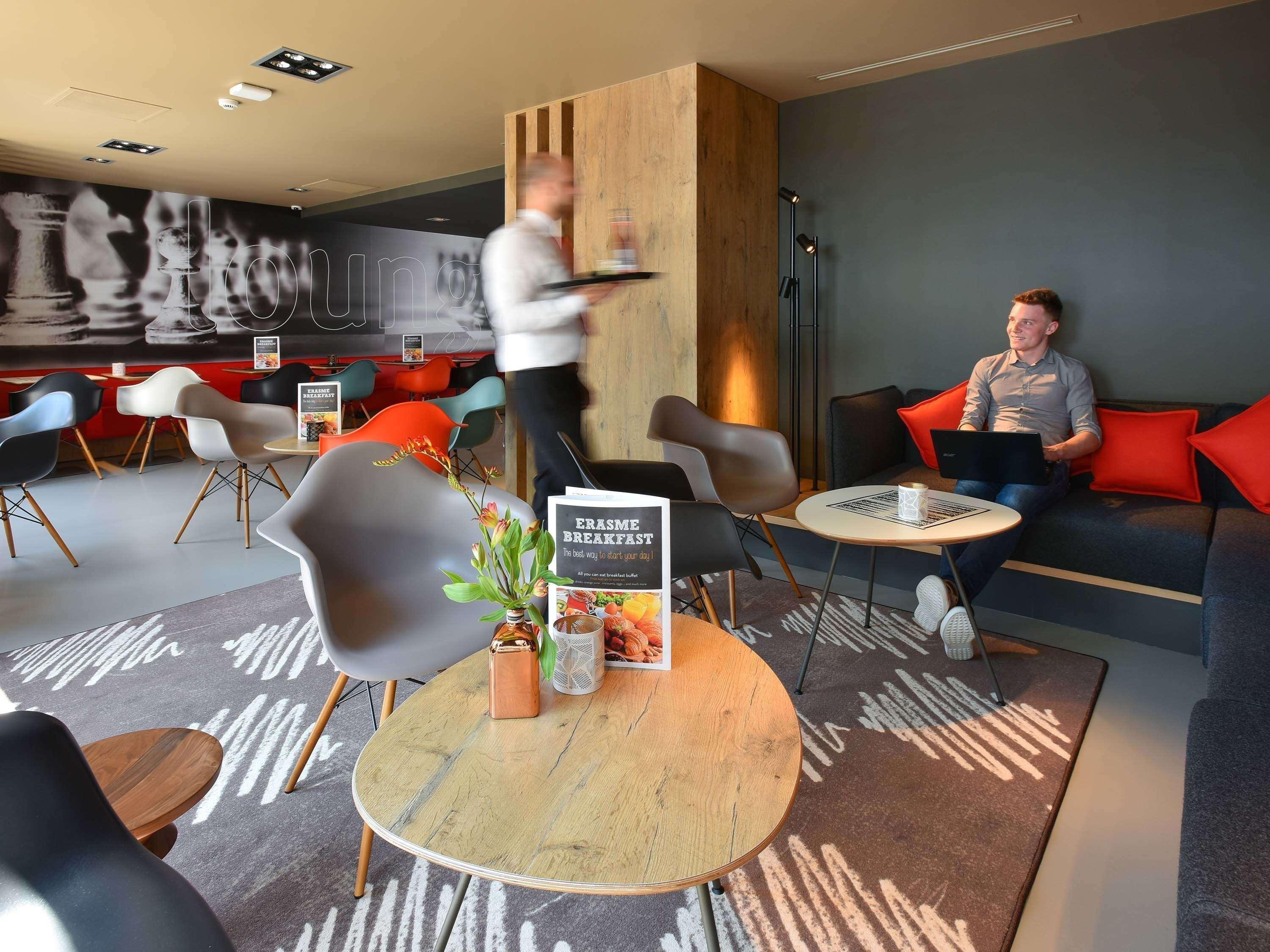 Ibis Brussels Erasmus Hotel Anderlecht Bagian luar foto
