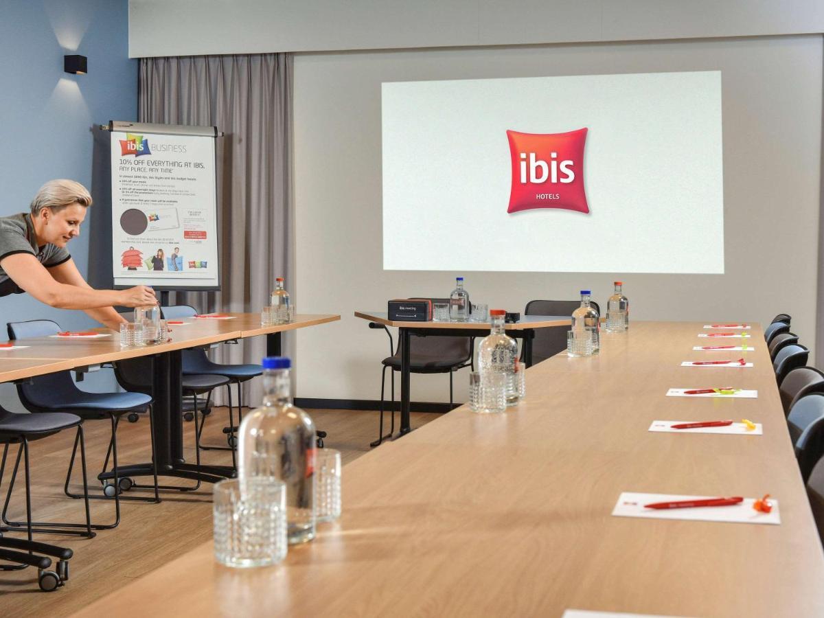 Ibis Brussels Erasmus Hotel Anderlecht Bagian luar foto